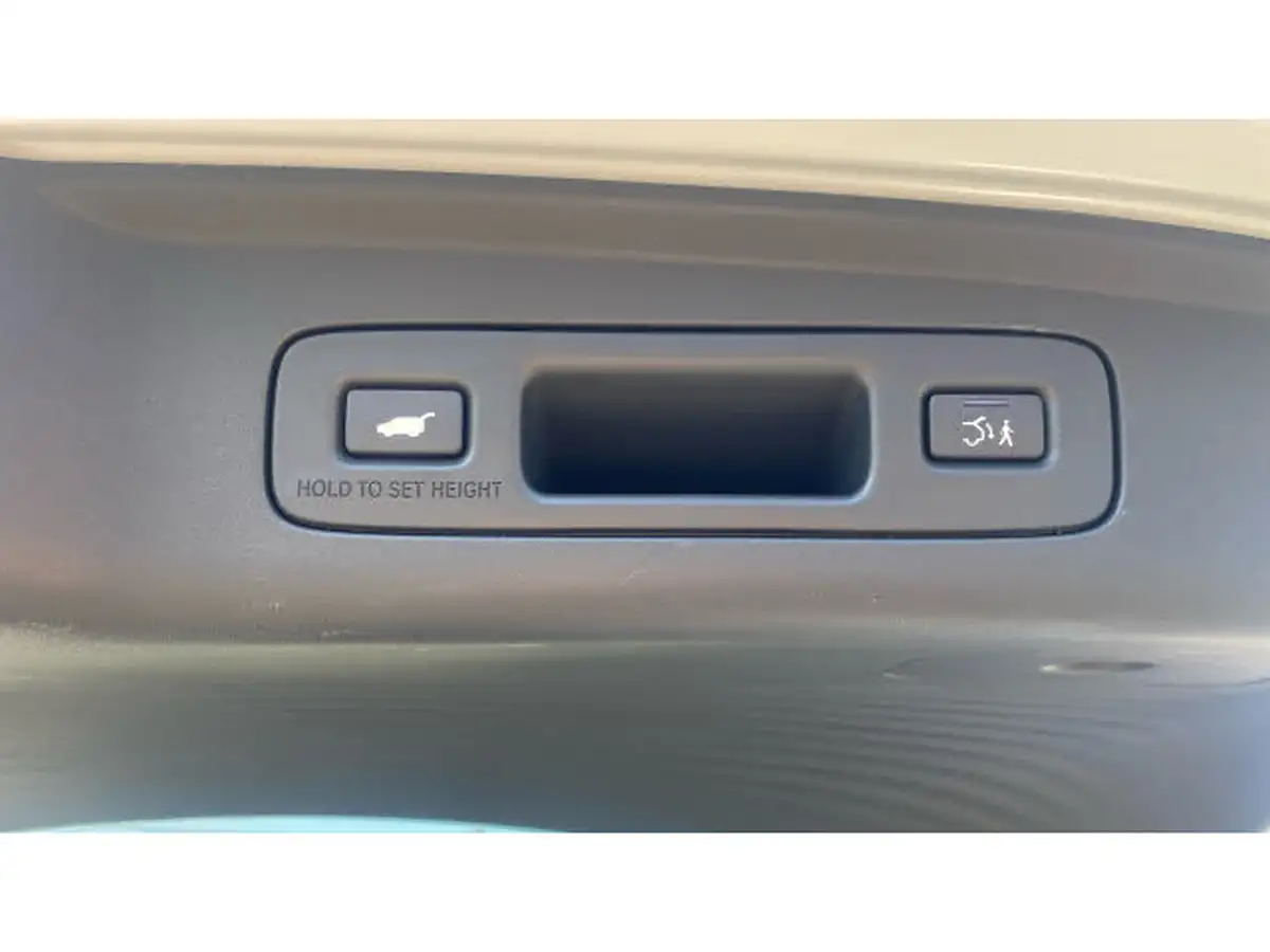 2025-honda-zr-v-20-i-mmd-advance-big-15