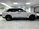 2023-rolls-royce-cullinan-675-black-badge-small-4