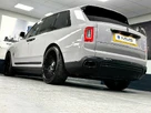 2023-rolls-royce-cullinan-675-black-badge-small-56