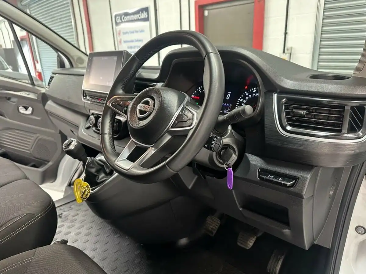 2023-nissan-primastar-20dci-tekna-30-l2h1-130pseu6d-panel-big-30