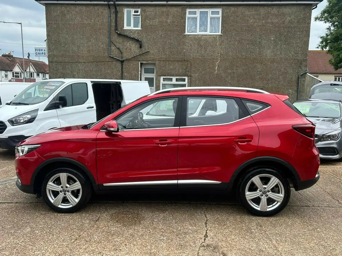 2020-mg-zs-suv-10t-gdi-exclusive-111ps-big-2