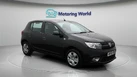 2020-dacia-sandero-09-tce-comfort-small-1