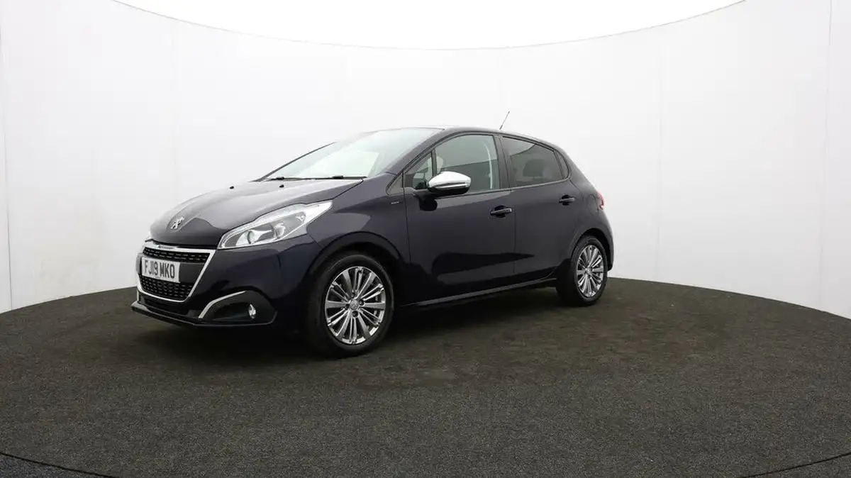 2019-peugeot-208-12-puretech-signature-big-61