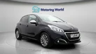 2019-peugeot-208-12-puretech-signature-small-0