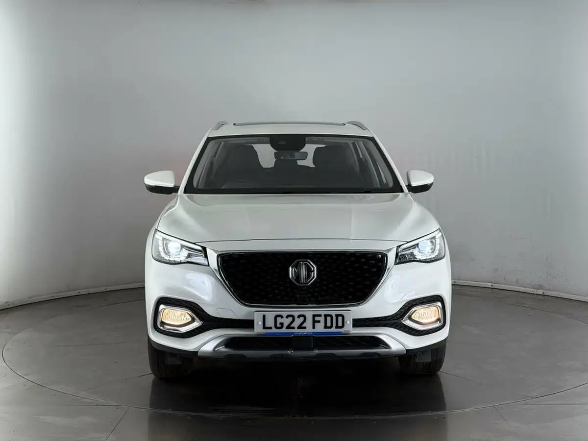 2022-mg-hs-15t-gdi-exclusive-162ps-big-2