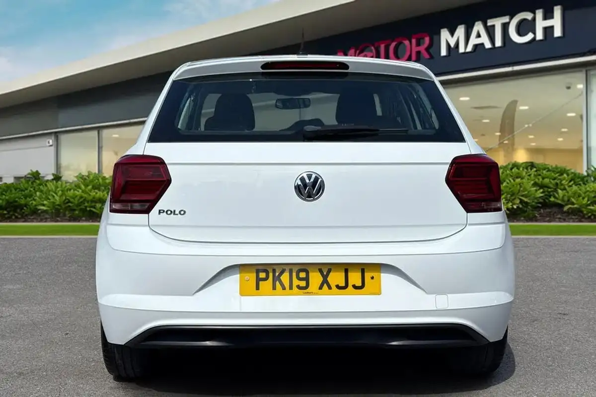 2019-volkswagen-polo-10-se-65ps-evo-ss-big-3