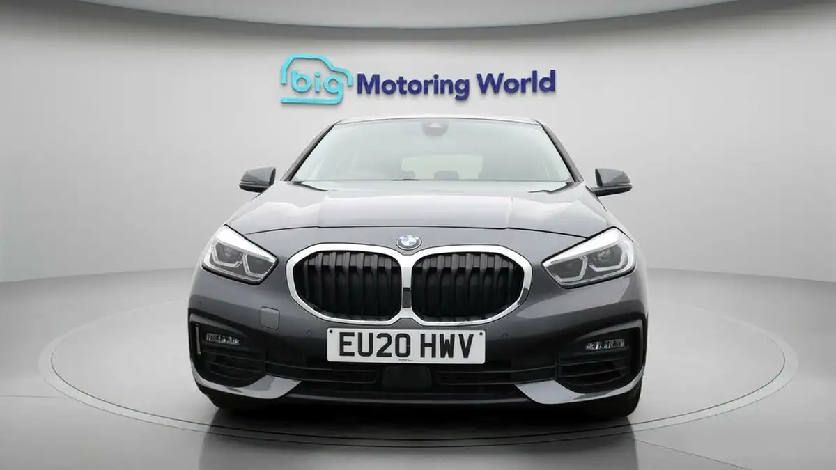 2020-bmw-1-series-15-118i-se-138bhp-big-1