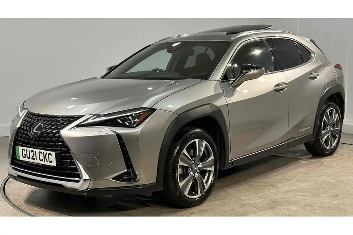 2021-lexus-ux-300e-e-ux-big-7