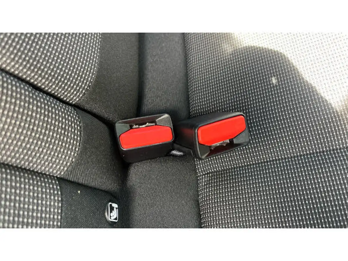 2023-citroen-c3-12-puretech-plus-83ps-big-16