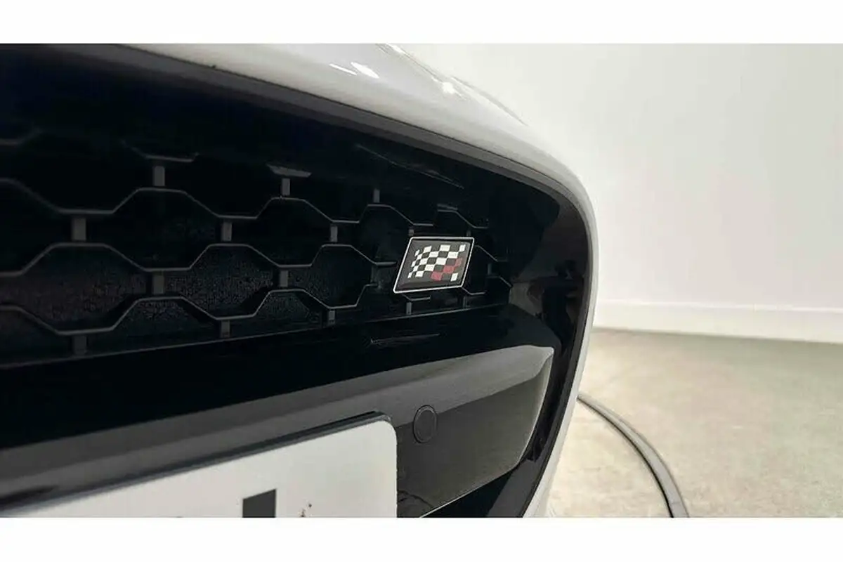 2019-jaguar-f-type-20-i4-chequered-flag-coupe-big-25