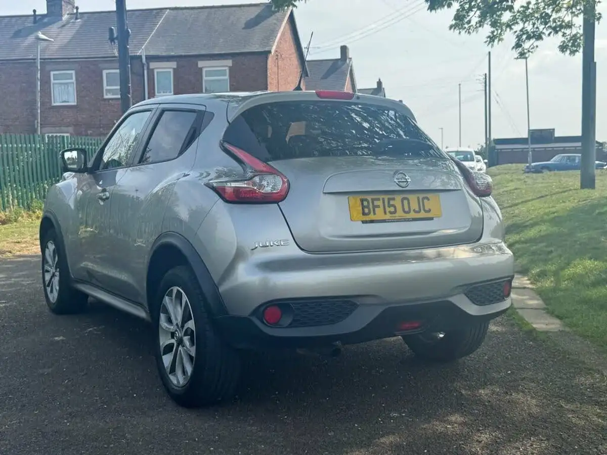 2015-nissan-juke-12-tekna-big-10