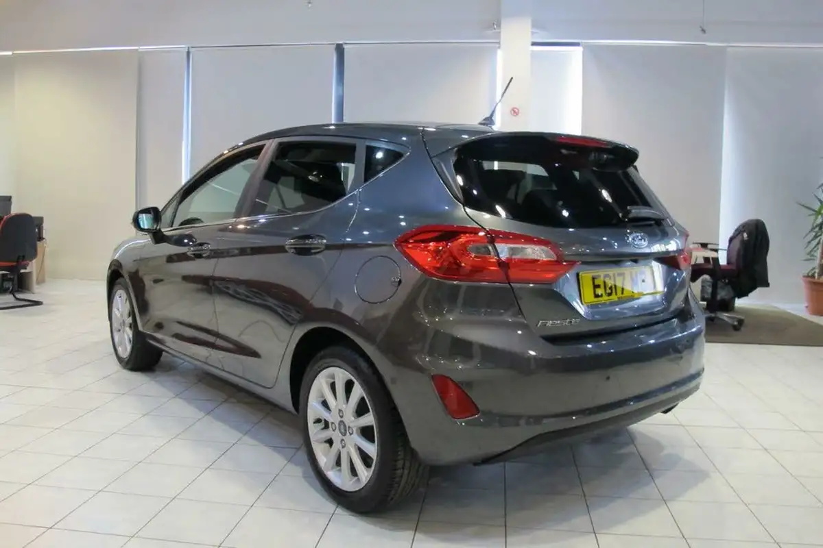 2017-ford-fiesta-10t-titanium-100ps-ecoboost-ss-5d-big-10