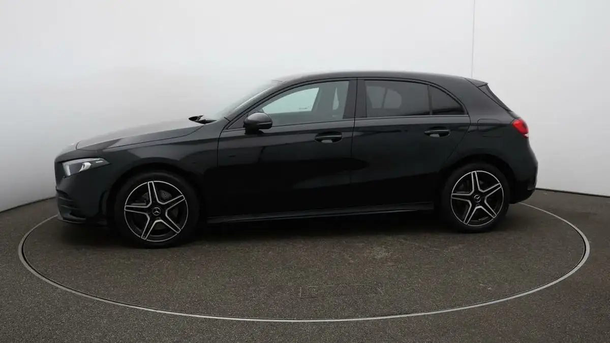 2022-mercedes-benz-a-class-13-a250e-amg-line-edition-hatchback-5d-big-55
