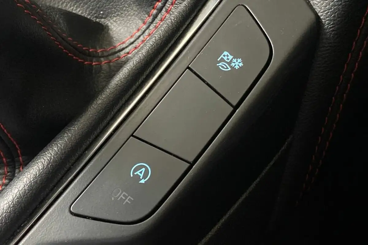 2023-ford-kuga-15t-st-line-x-edition-big-34