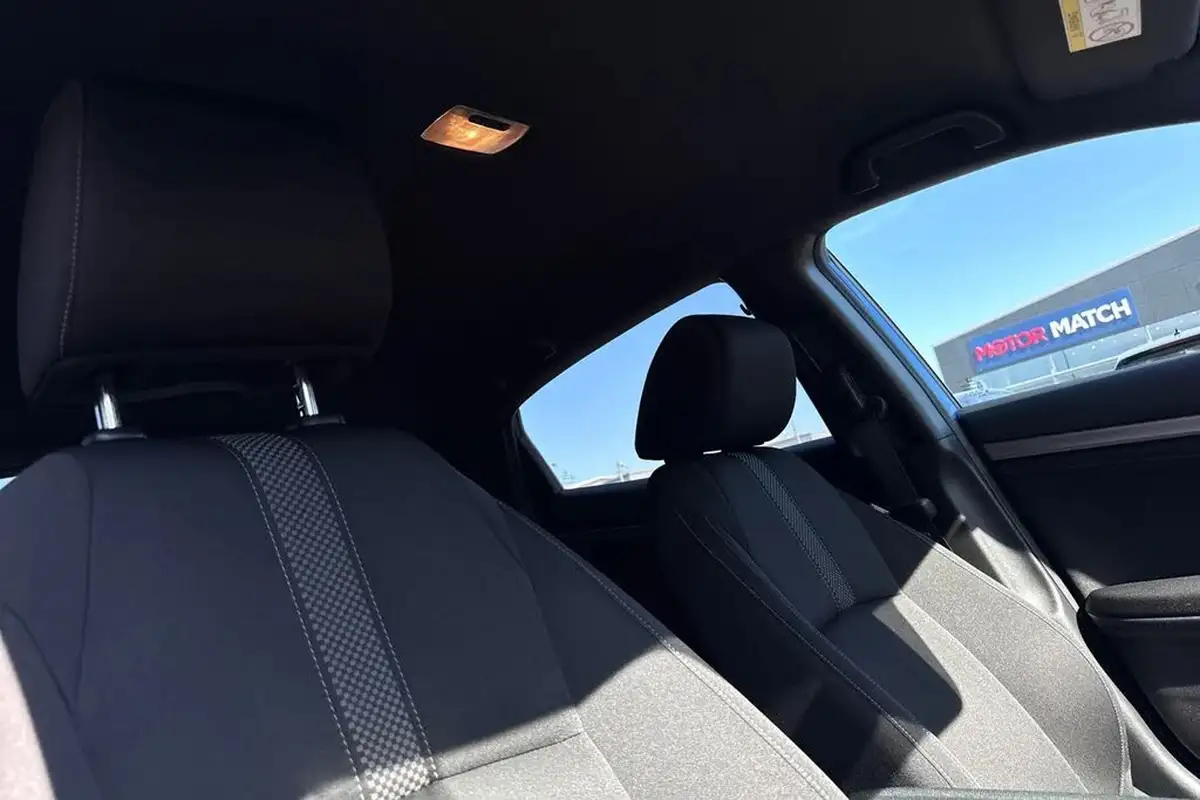 2020-honda-civic-10-vtec-turbo-sr-hatchback-5d-big-22