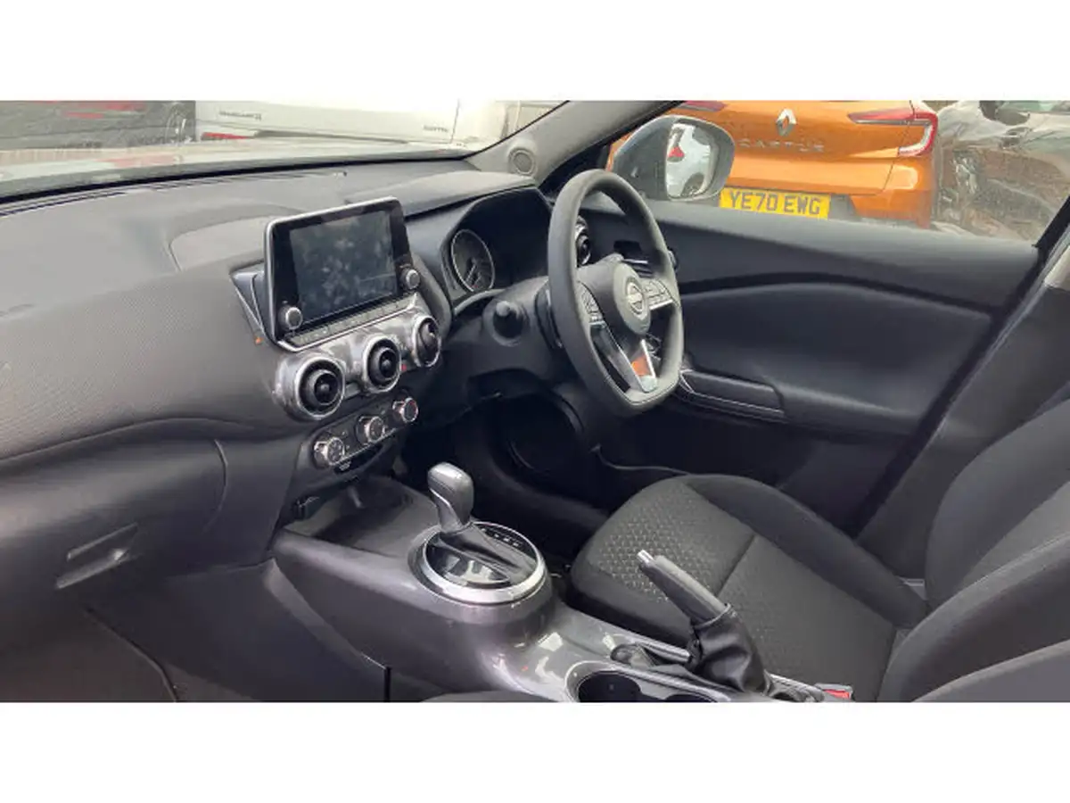 2023-nissan-juke-10-dig-t-acenta-dct-big-8