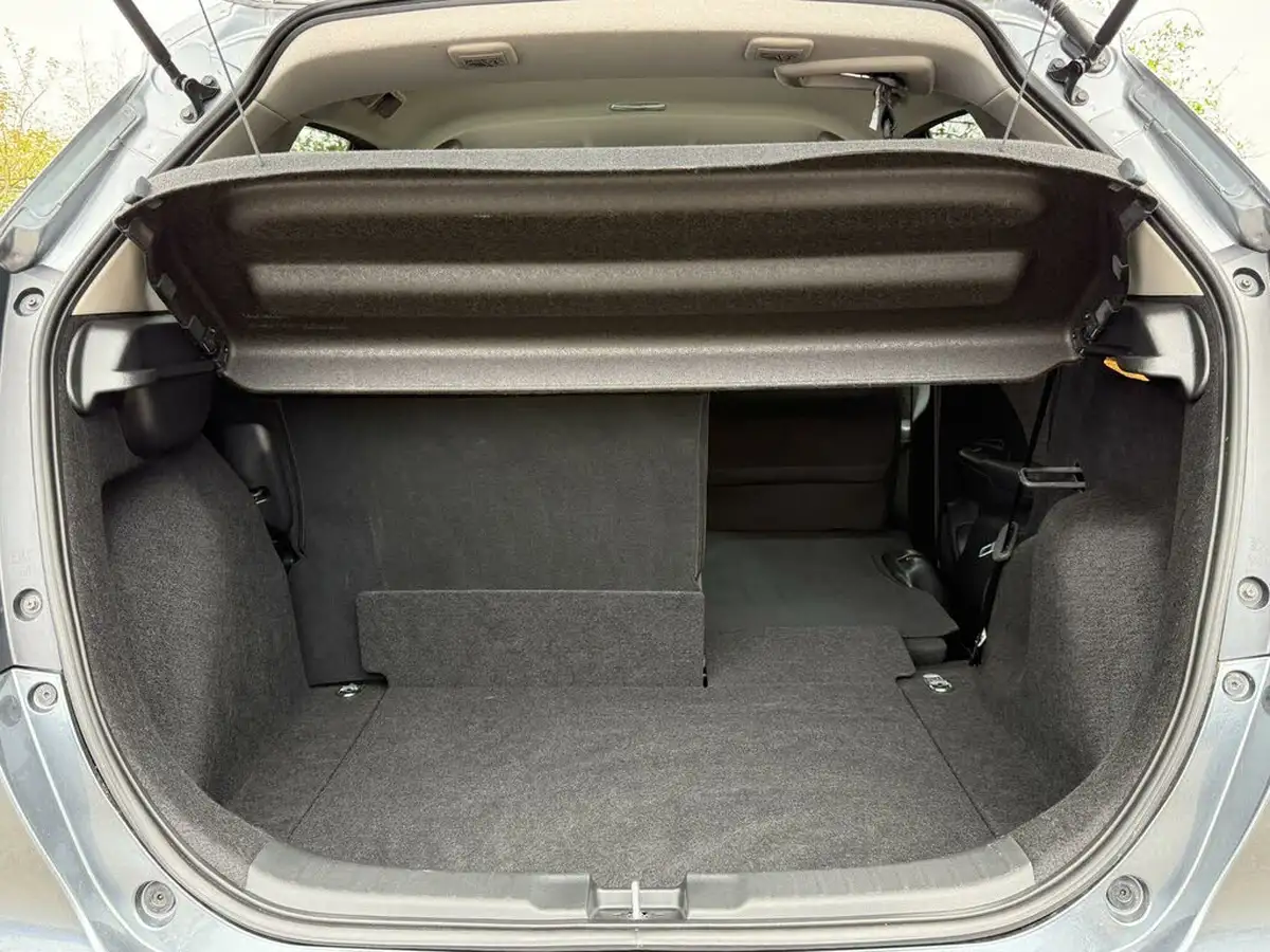 2019-honda-jazz-13-i-vtec-ex-navi-cvt-big-79