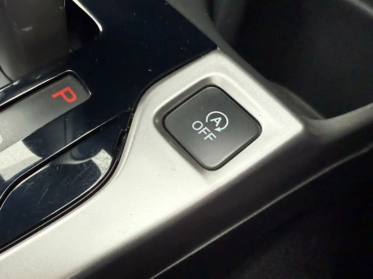 2019-honda-jazz-13-i-vtec-ex-navi-cvt-big-52