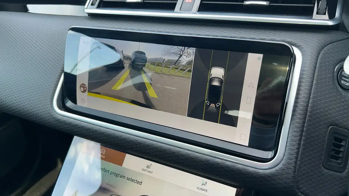 2023-land-rover-range-rover-velar-20-d200-velar-big-11