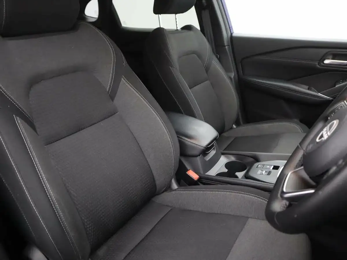 2024-nissan-qashqai-13-dig-t-n-connecta-140ps-big-7