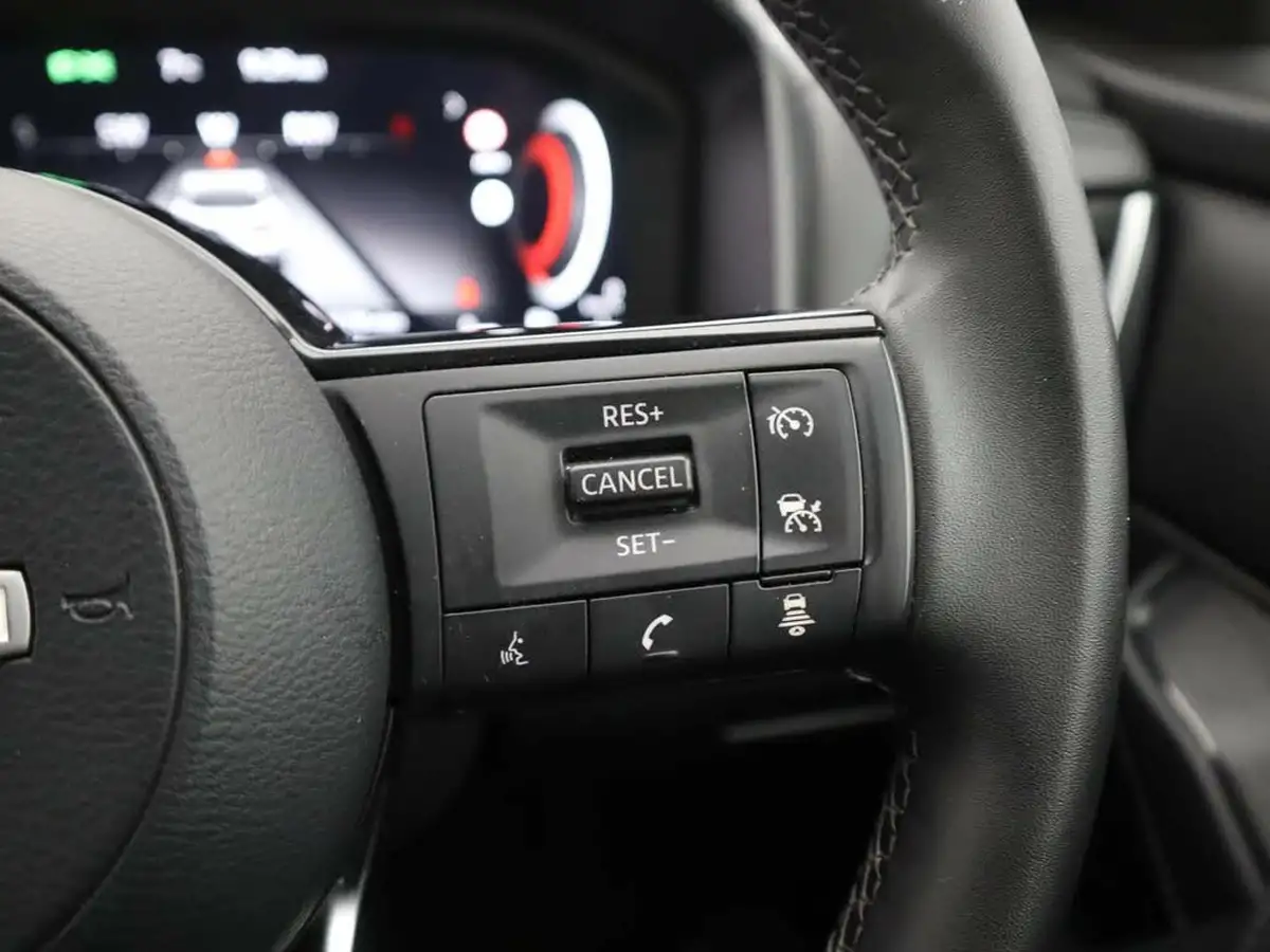 2024-nissan-qashqai-13-dig-t-n-connecta-140ps-big-24