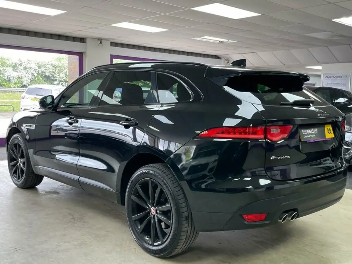 2018-jaguar-f-pace-20-i4d-r-sport-180ps-awd-auto-big-7