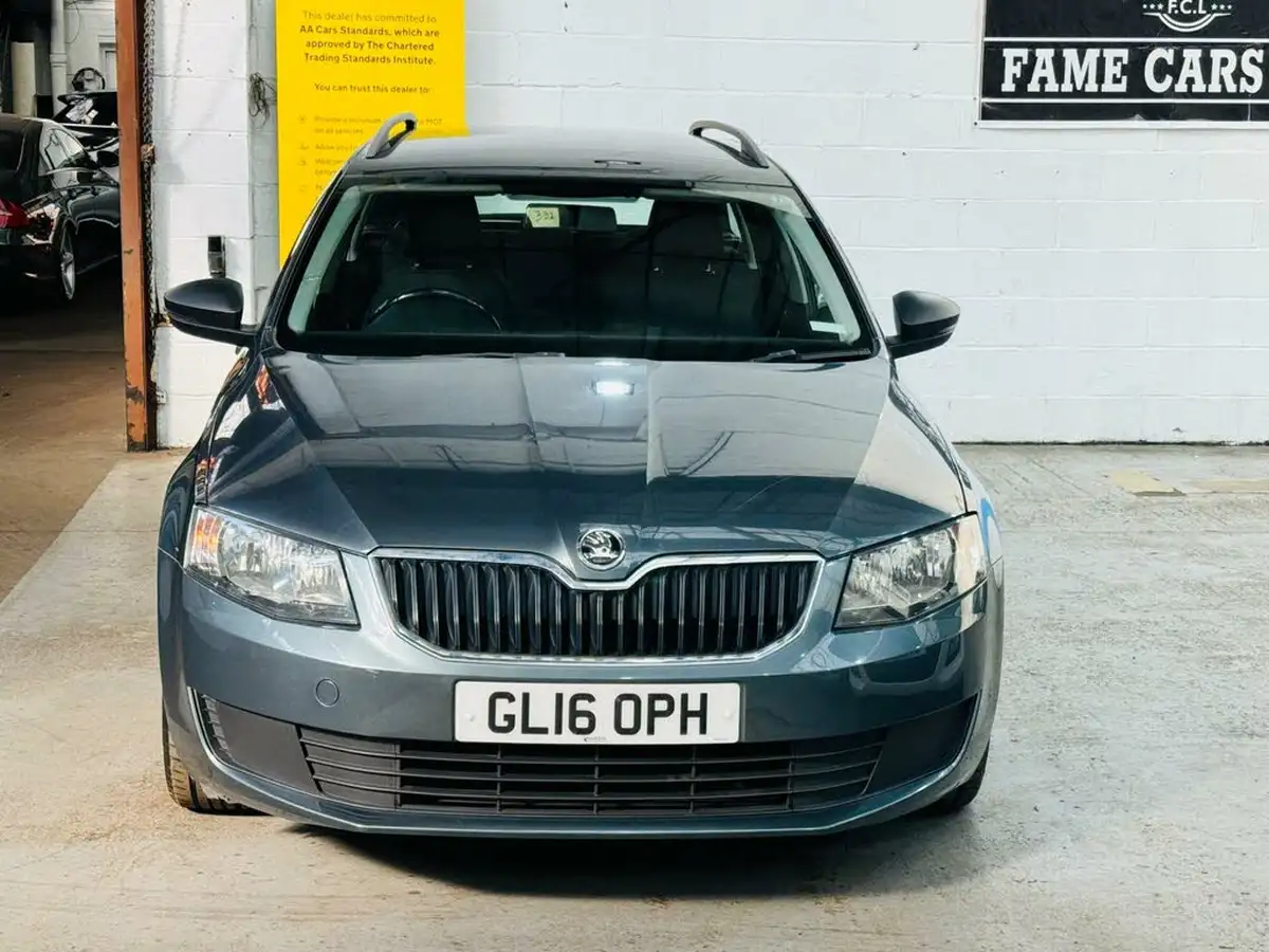 2016-skoda-octavia-16tdi-estate-dsg-big-1