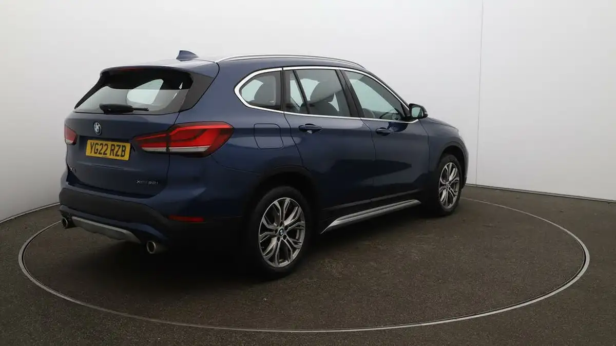 2022-bmw-x1-20-xdrive20i-xline-big-47