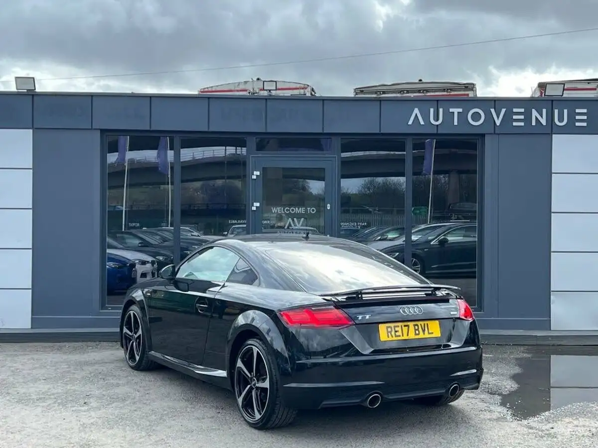 2017-audi-tt-coupe-20tdi-ultra-black-edition-big-2