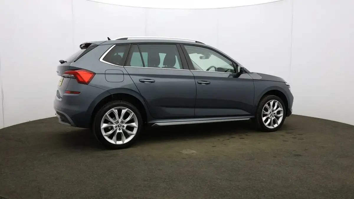 2020-skoda-kamiq-15-tsi-se-l-hatchback-big-46