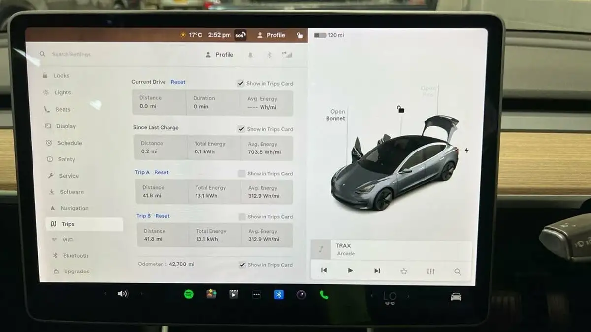 2020-tesla-model-3-e-long-range-big-6