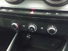 2022-audi-q2-15-35-tfsi-s-line-small-15