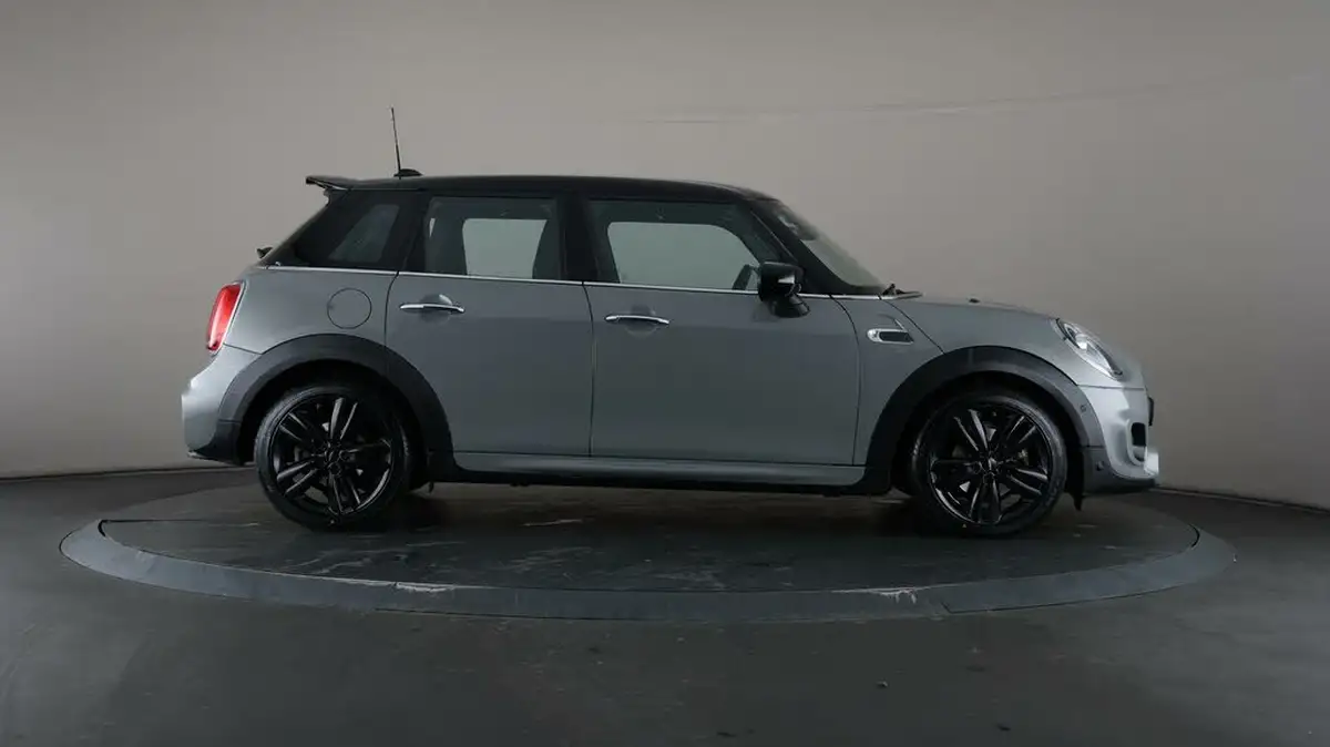 2019-mini-cooper-15-cooper-sport-hatchback-5d-big-53
