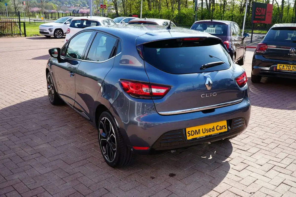 2019-renault-clio-09-tce-iconic-75ps-big-7