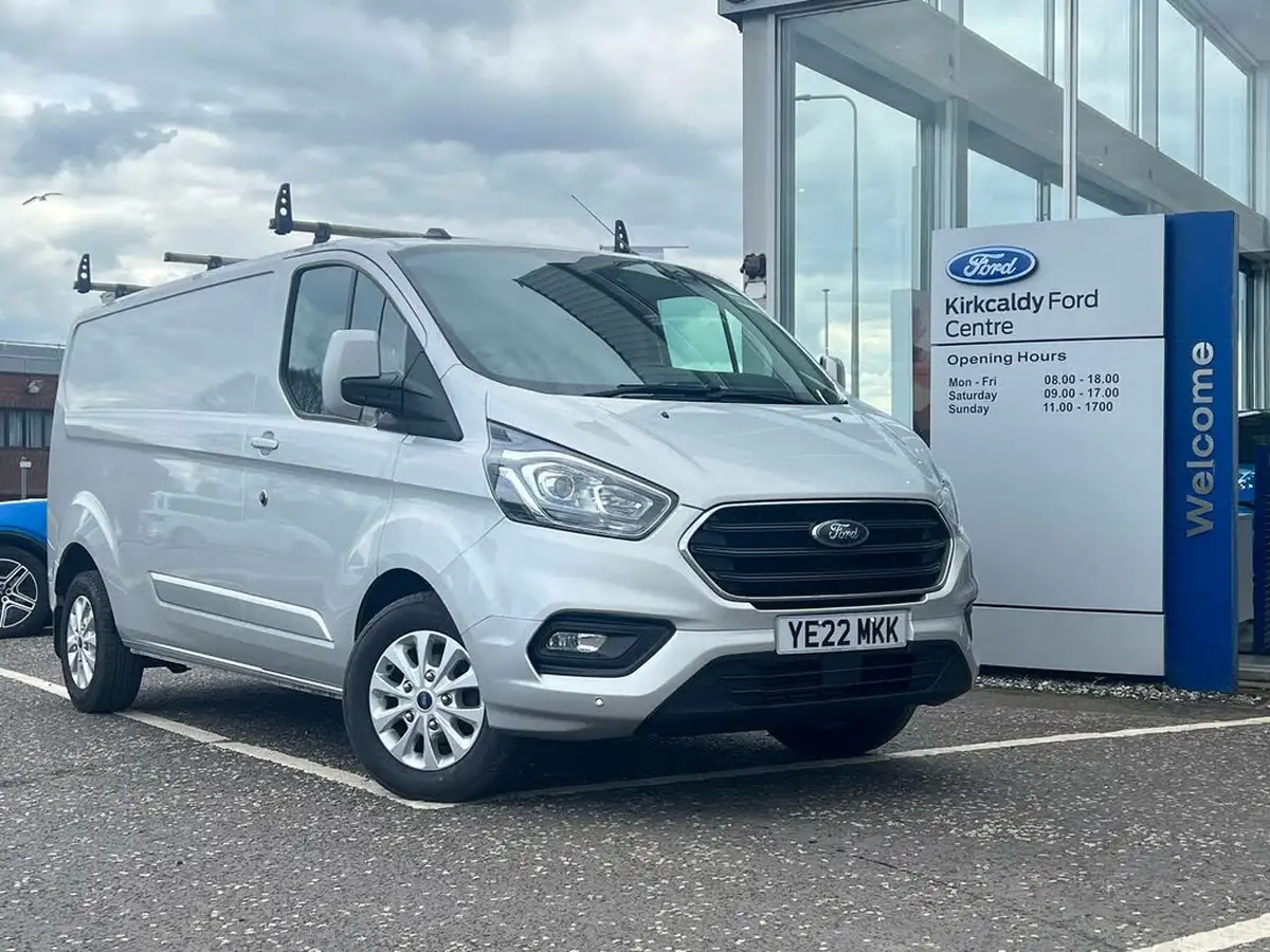 2022-ford-transit-custom-big-0