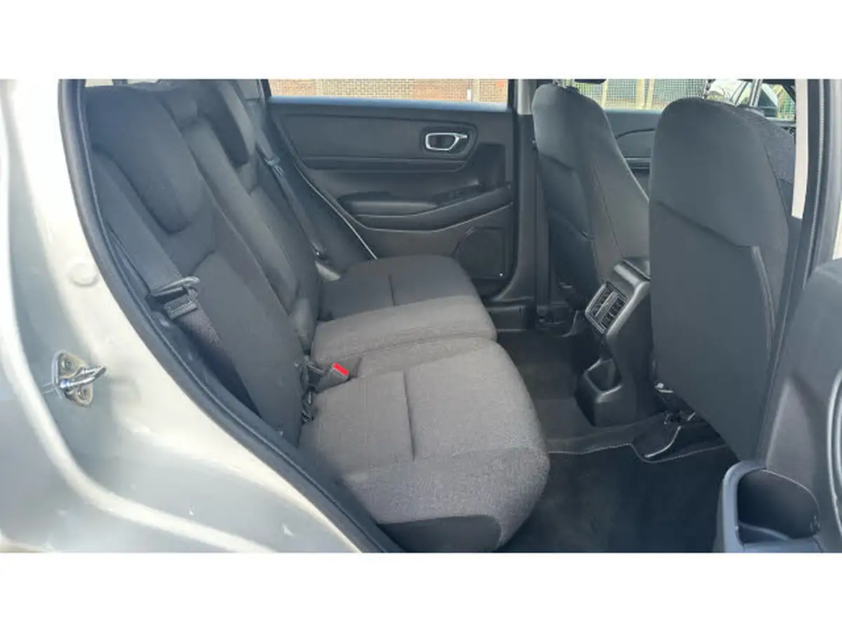 2022-honda-hr-v-15-i-mmd-elegance-big-20