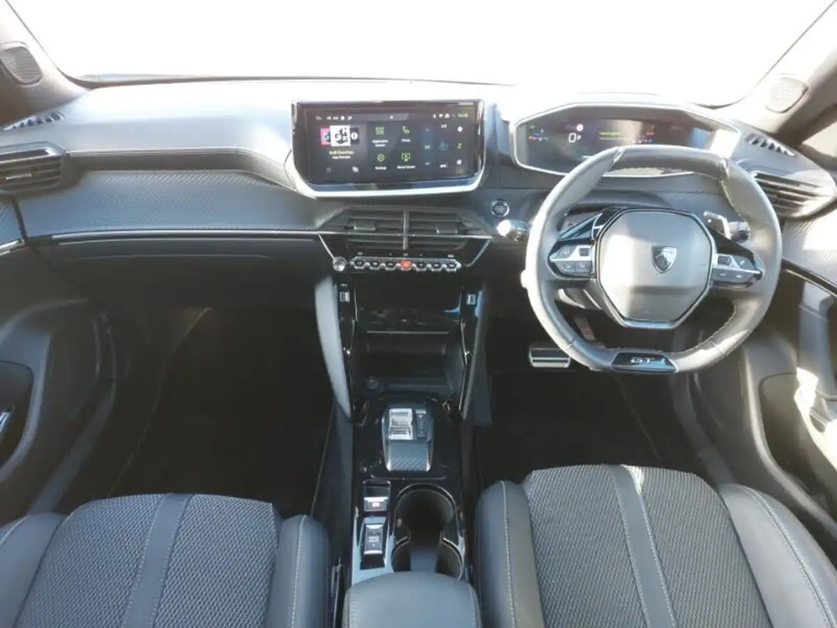 2024-peugeot-2008-suv-12-puretech-gt-130ps-eat8-big-2