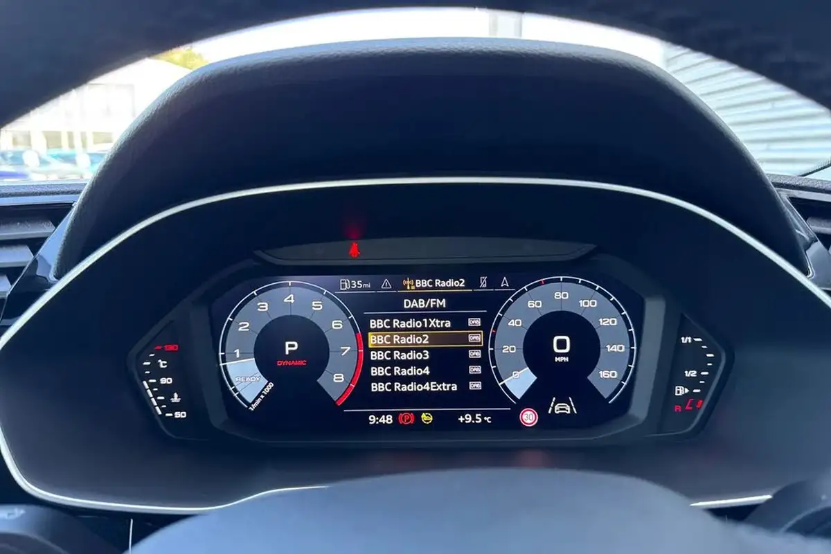 2022-audi-q3-15-35-tfsi-technik-cod-s-tronic-big-47
