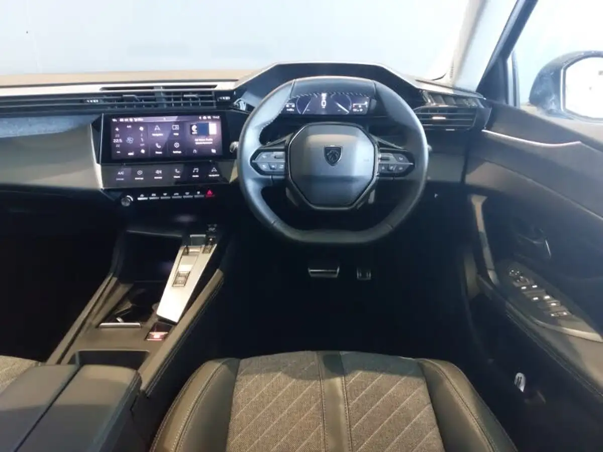 2023-peugeot-408-12-puretech-allure-premium-big-6