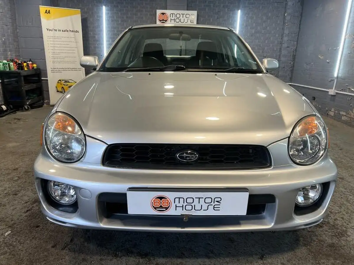 2002-subaru-impreza-20-gx-saloon-4d-auto-big-1