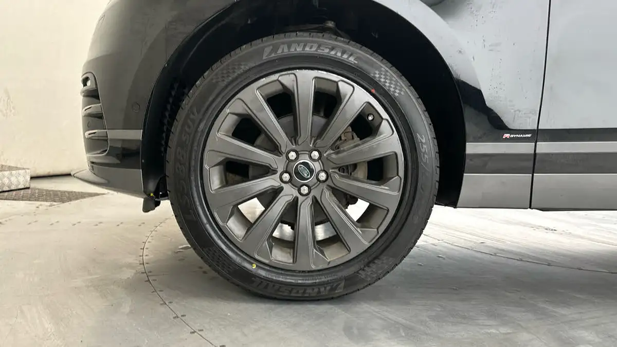 2019-land-rover-range-rover-velar-20-d180-r-dynamic-se-big-16