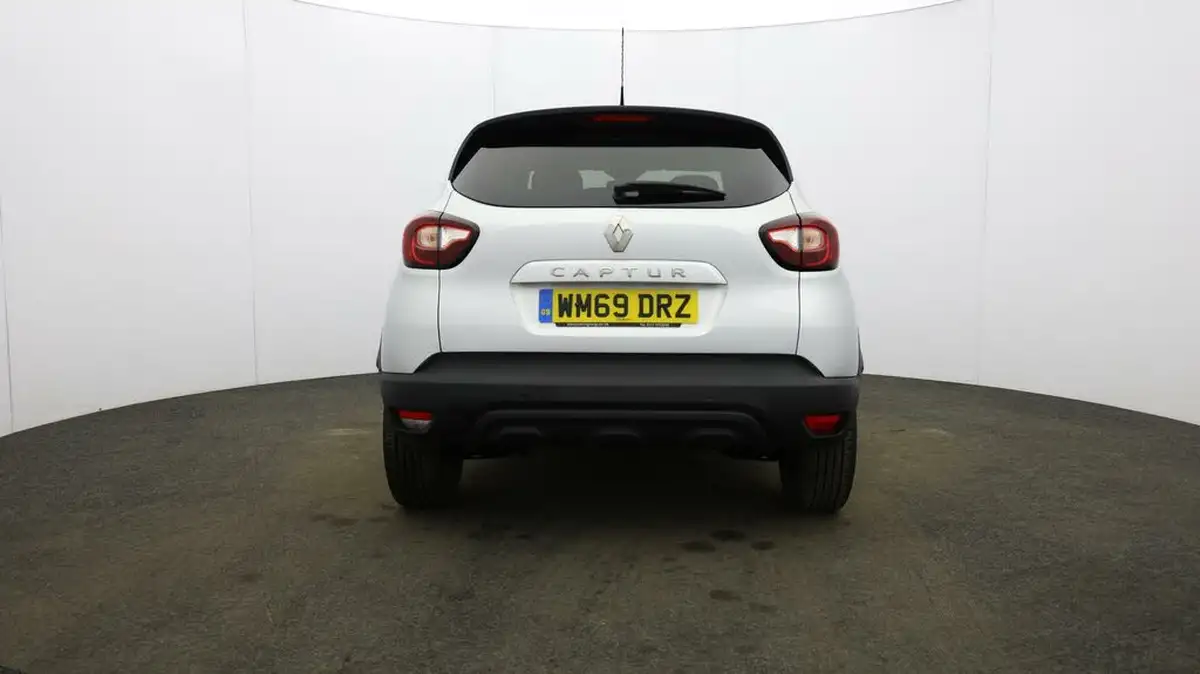 2020-renault-captur-09-tce-iconic-big-5