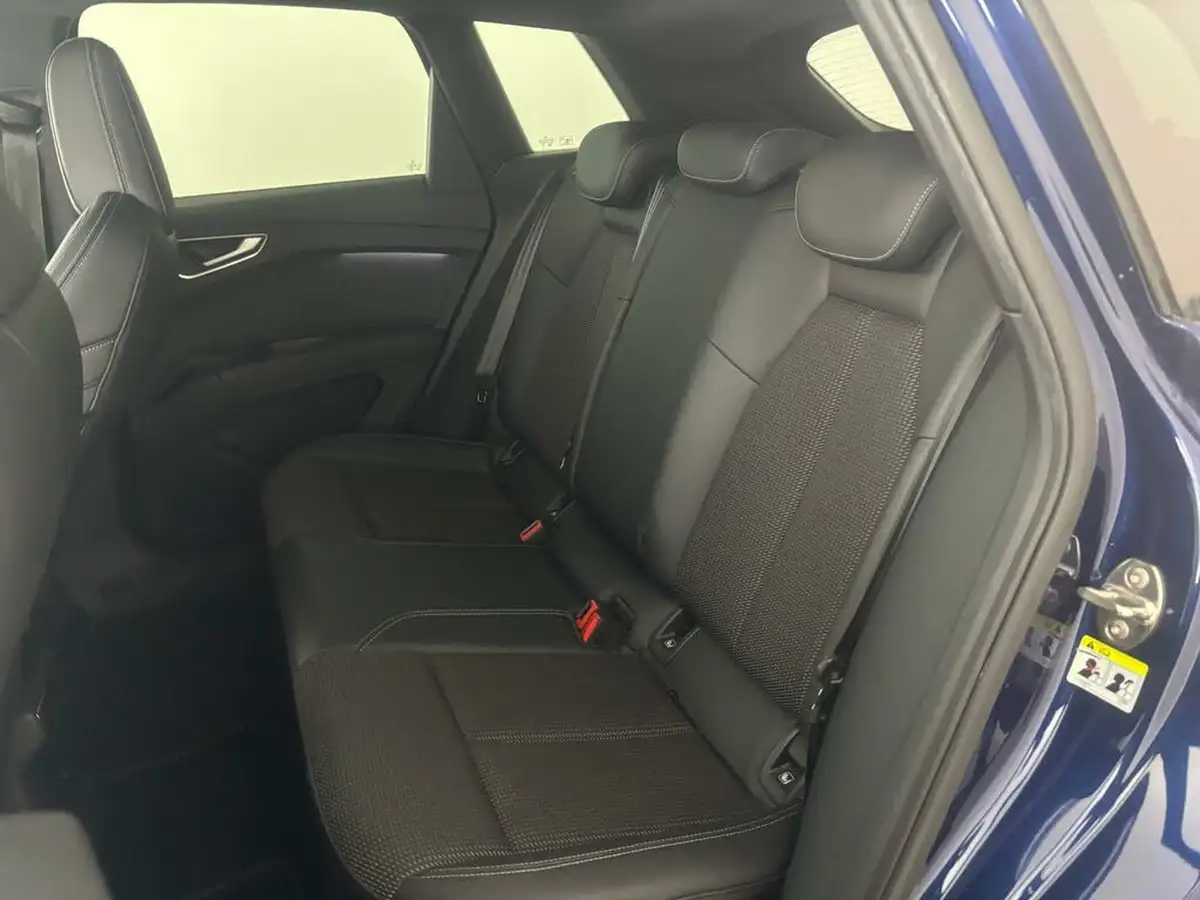 2021-audi-q4-e-tron-35e-s-line-station-wagon-big-18
