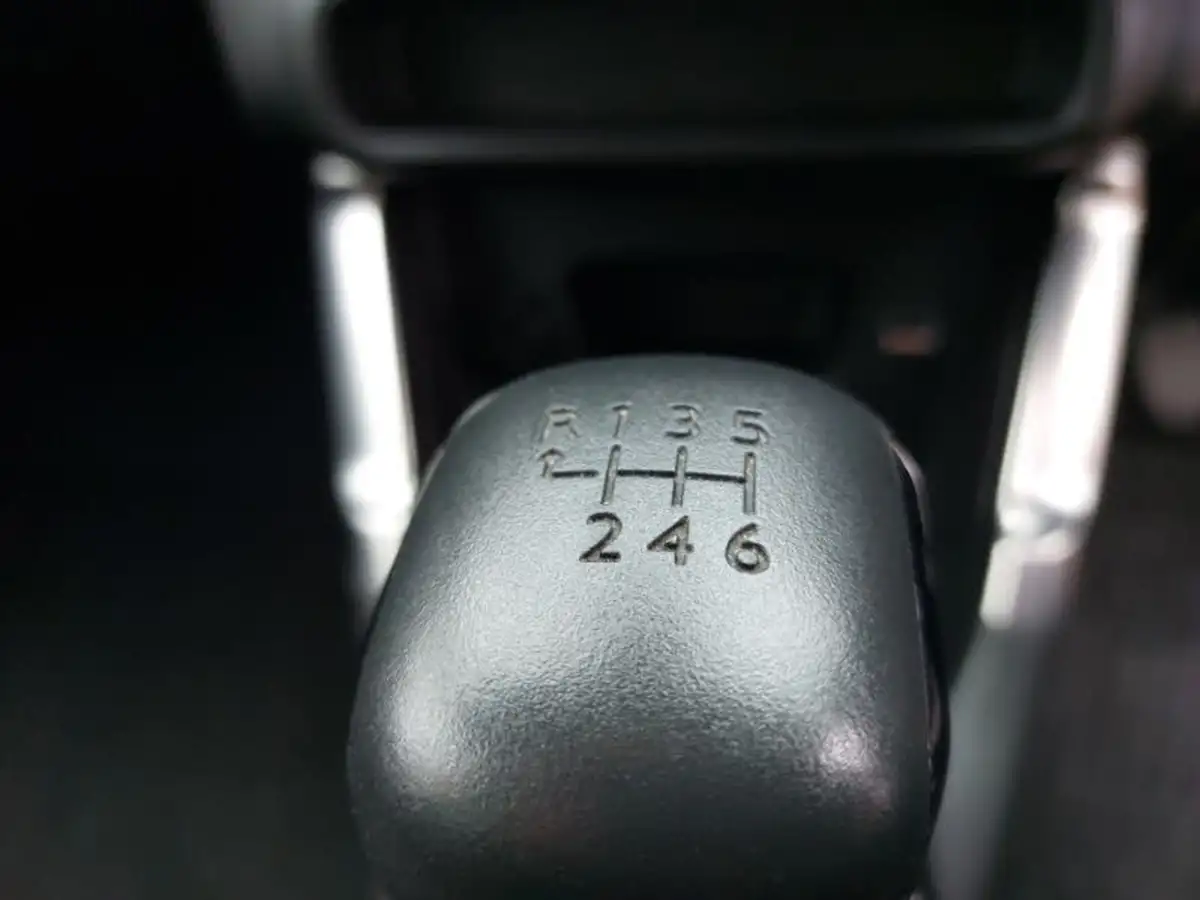 2022-citroen-c3-aircross-12-puretech-shine-110ps-big-15