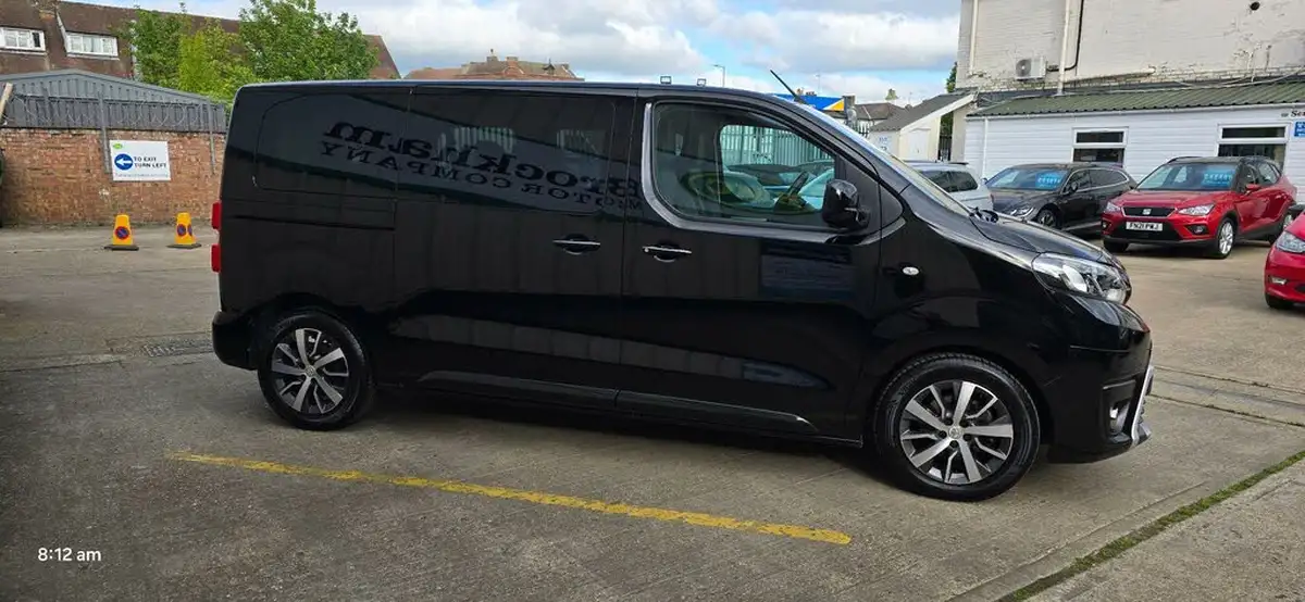 2021-toyota-proace-verso-20d-family-150ps-premium-pkl1-big-3