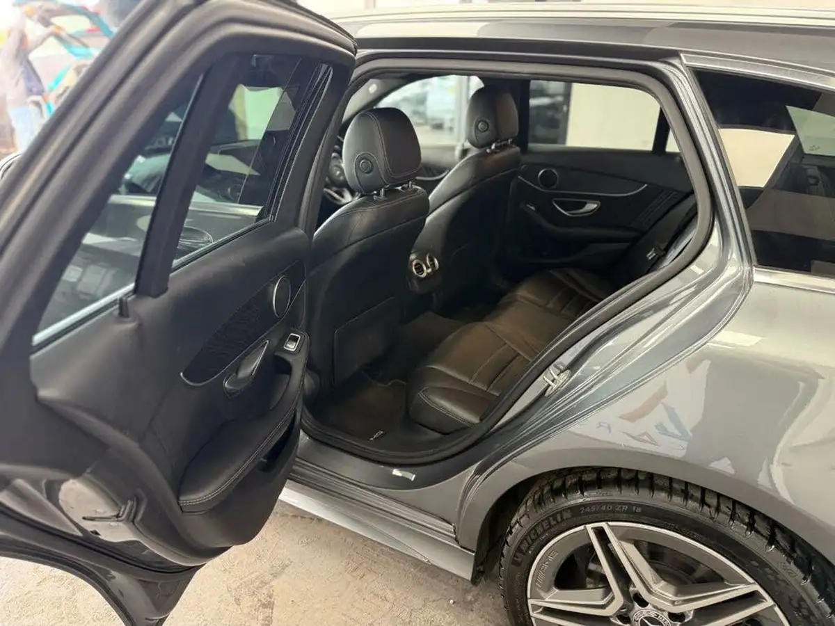 2019-mercedes-benz-c-class-20d-c300d-amg-line-245ps-ss-estate-5d-big-55