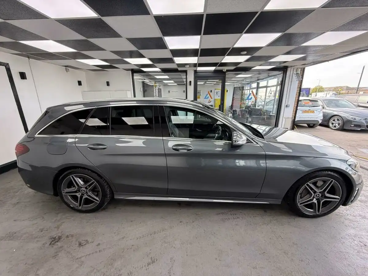 2019-mercedes-benz-c-class-20d-c300d-amg-line-245ps-ss-estate-5d-big-3