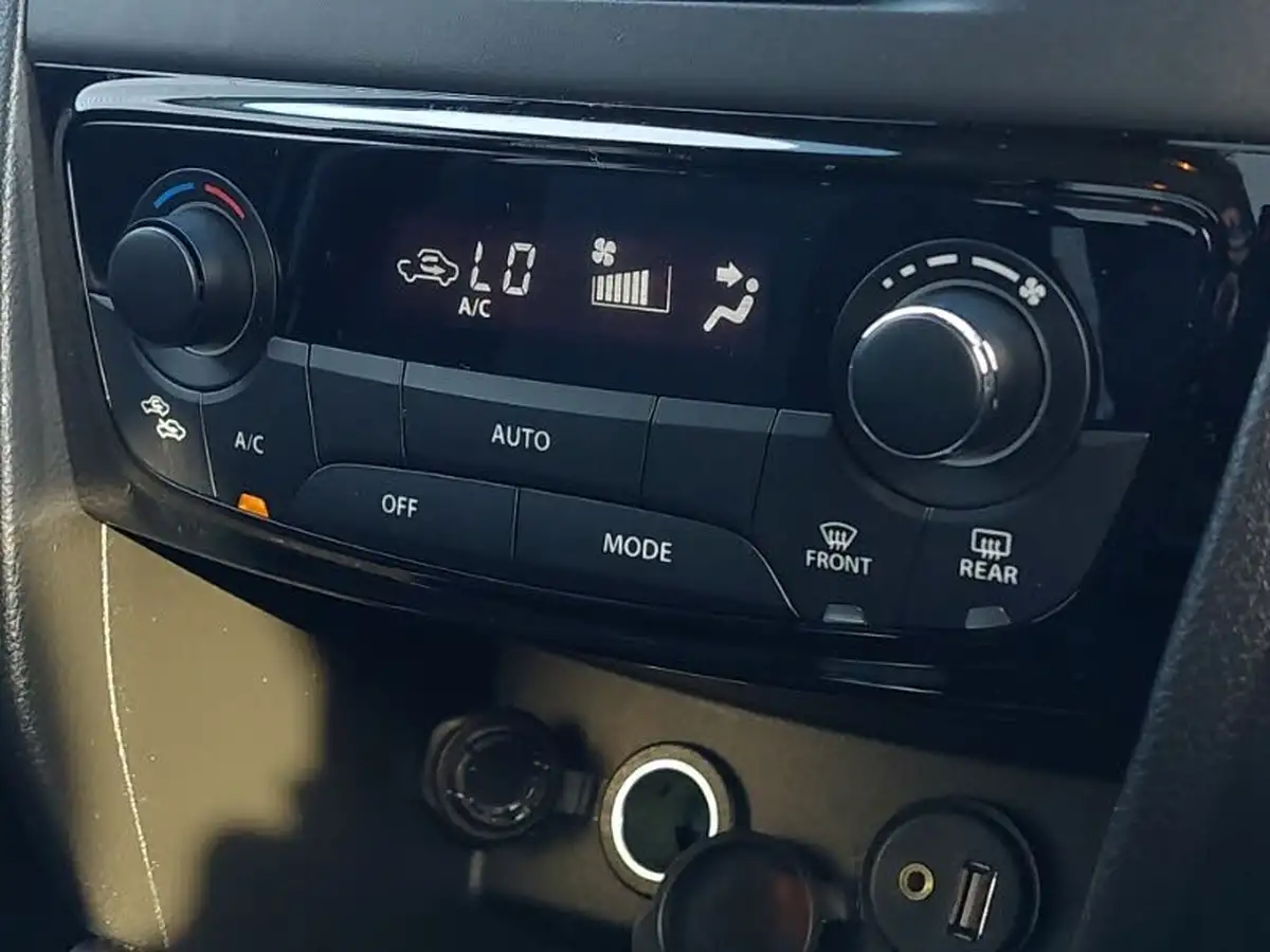 2022-suzuki-vitara-14-boosterjet-sz-t-big-15