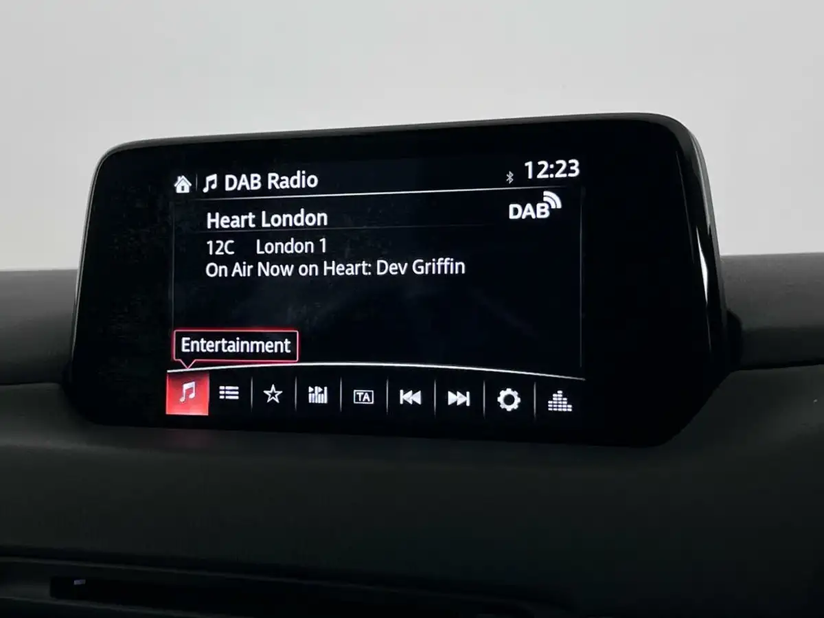 2018-mazda-cx-5-20-sport-nav-big-25