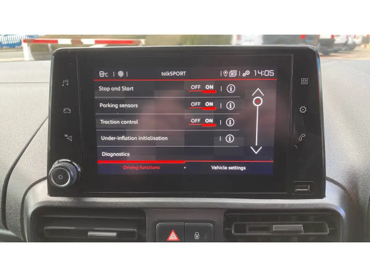 2021-citroen-berlingo-15bluehdi-1000-driver-130pseu6dt-e-ss-eat8-big-41
